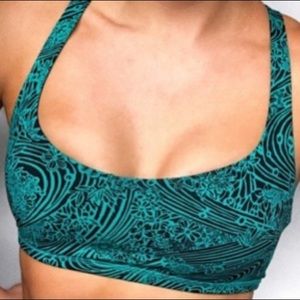 lululemon free to be sports bra - RARE